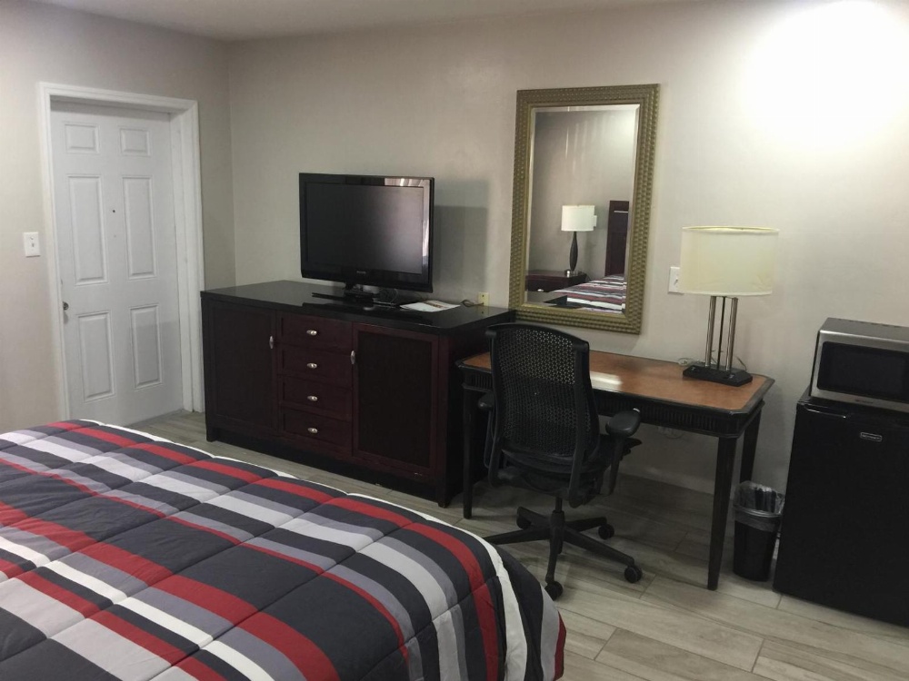 Flamingo Inn Main image